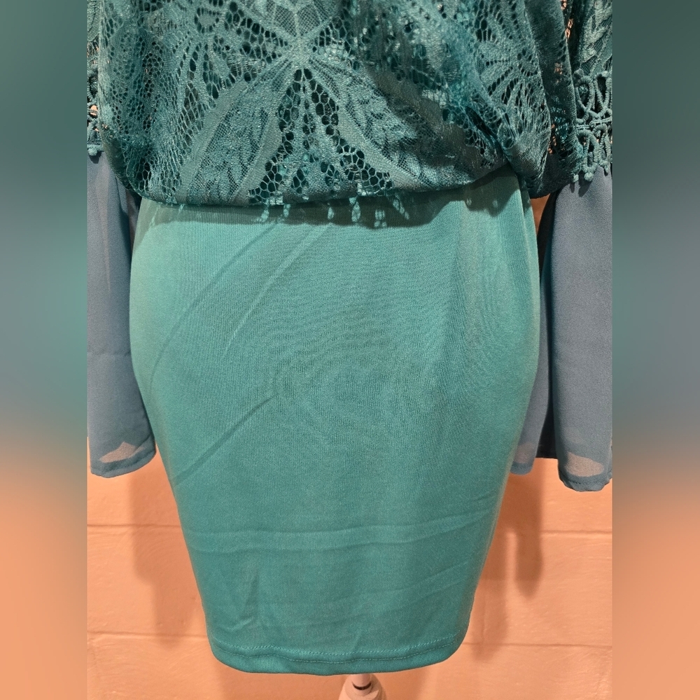 Eilly Bazar Bell Sleeve Scallop Hem Guipure Lace Fitted Dress Teal Size Large. - Picture 8 of 13